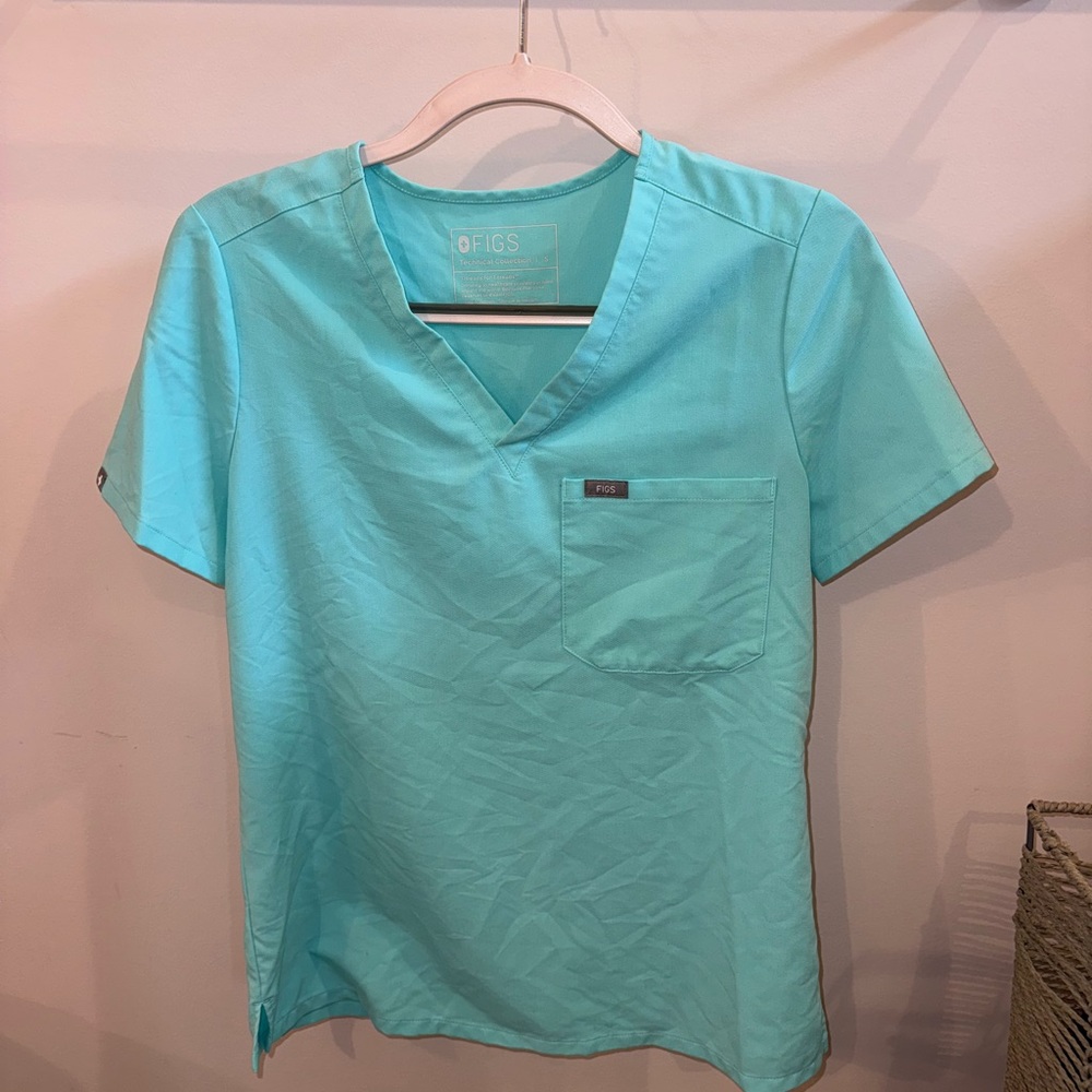 Figs V-Neck Scrub Top